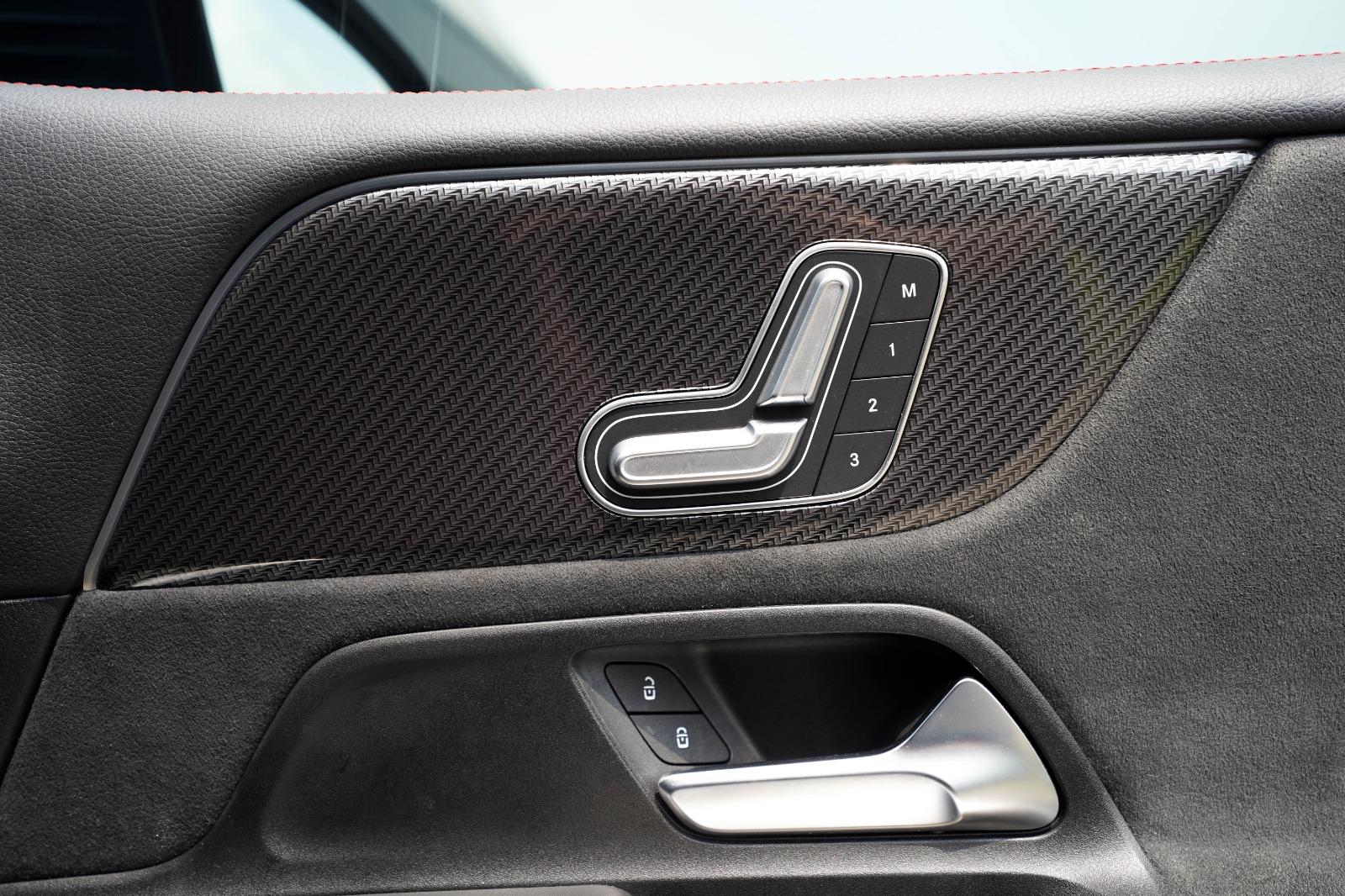 Mercedes-Benz GLB250 Local 2020