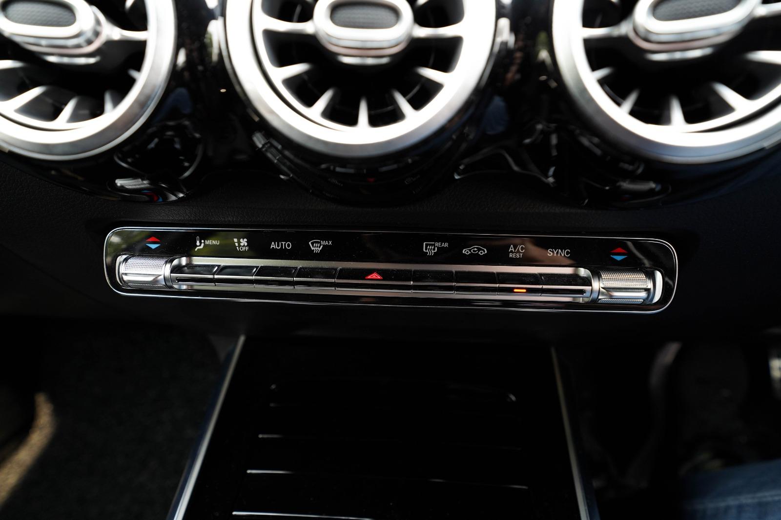 Mercedes-Benz GLB250 Local 2020