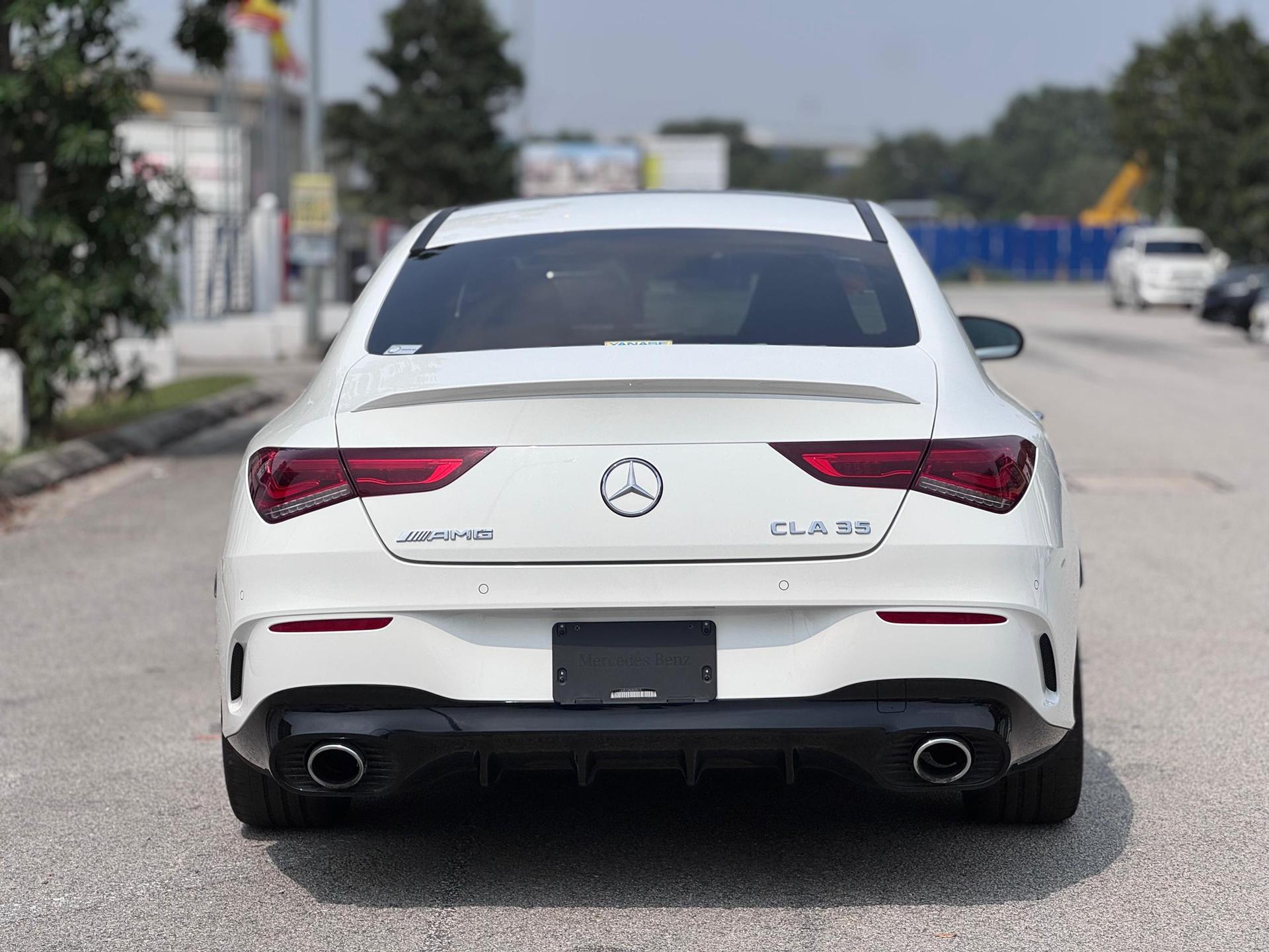 Mercedes-Benz MERCEDES CLA35 PERFORMANCE SEAT 2022