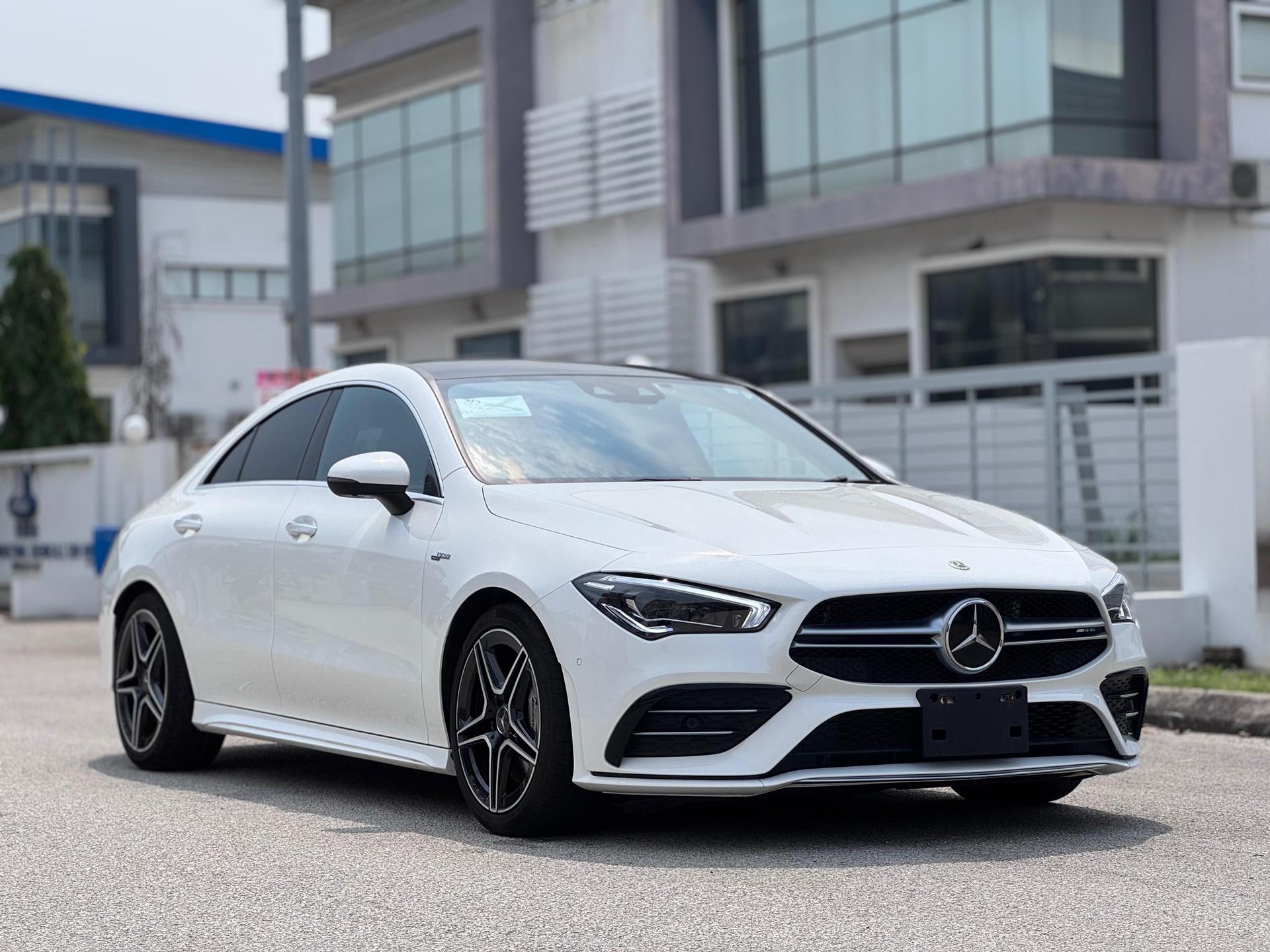 Mercedes-Benz MERCEDES CLA35 PERFORMANCE SEAT 2022