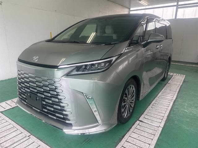 Lexus LM 2024
