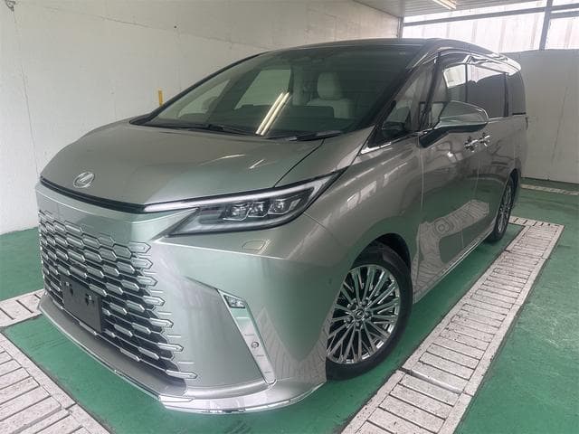 Lexus LM 2024