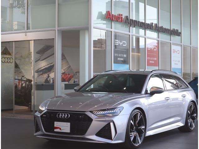 Audi RS6 AVANT 2022