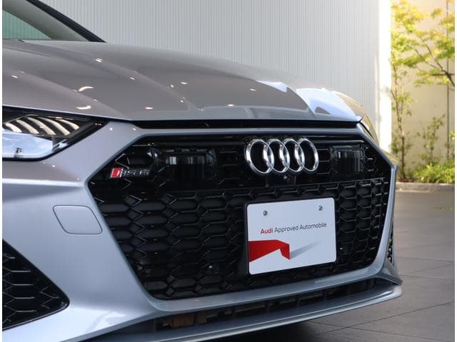Audi RS6 AVANT 2022