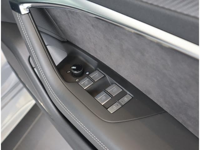 Audi RS6 AVANT 2022