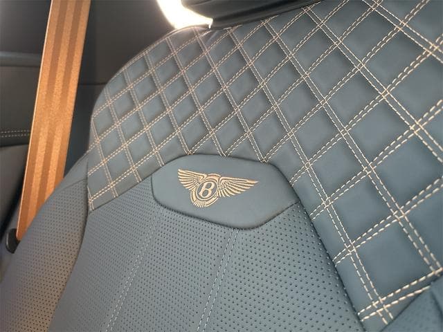 Bentley BENTAYGA 2022