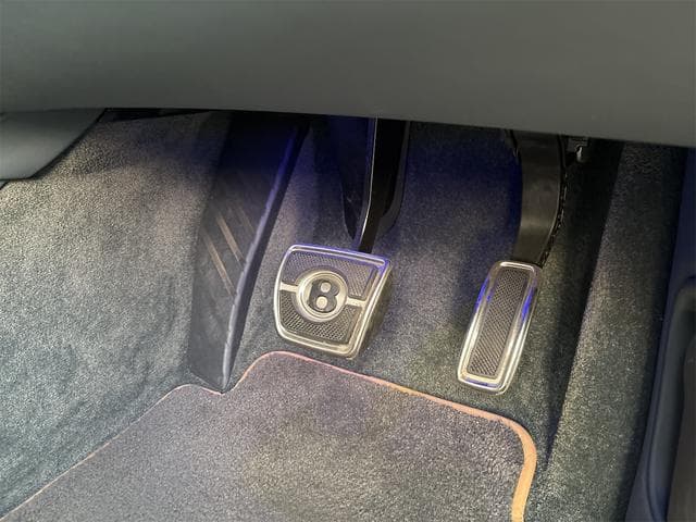 Bentley BENTAYGA 2022