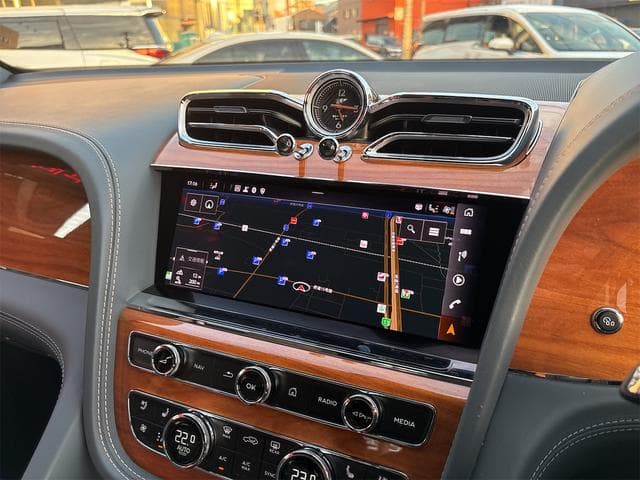 Bentley BENTAYGA 2022