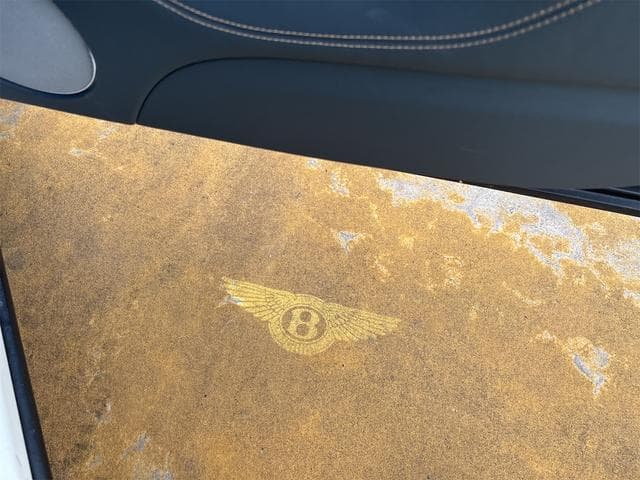 Bentley BENTAYGA 2022