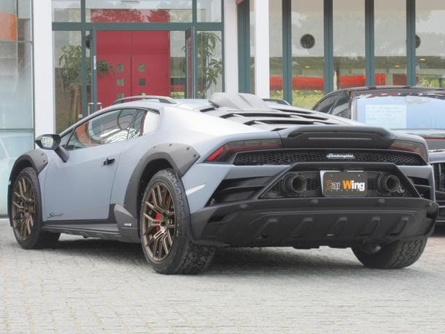 Lamborghini Huracan 2024