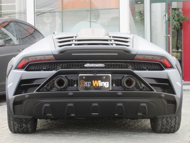 Lamborghini Huracan 2024