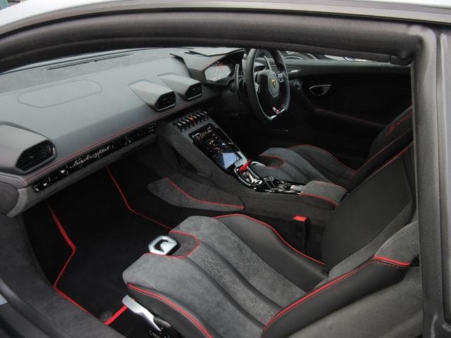 Lamborghini Huracan 2024