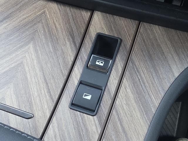 Lexus LM 2024