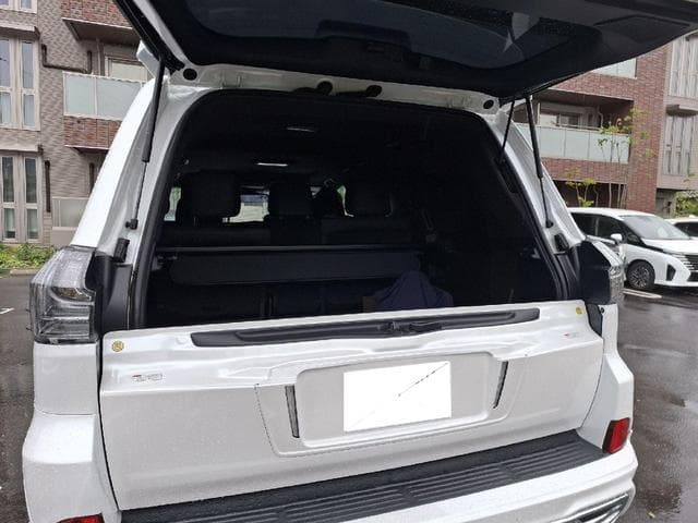 Lexus LX 2022