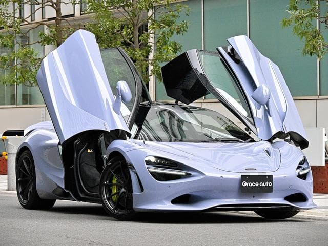 McLaren 750S 2025