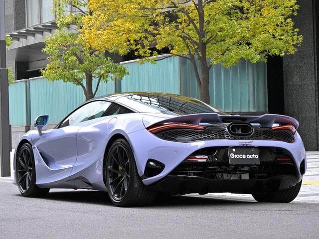McLaren 750S 2025