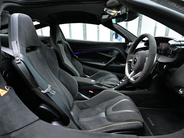 McLaren 750S 2025
