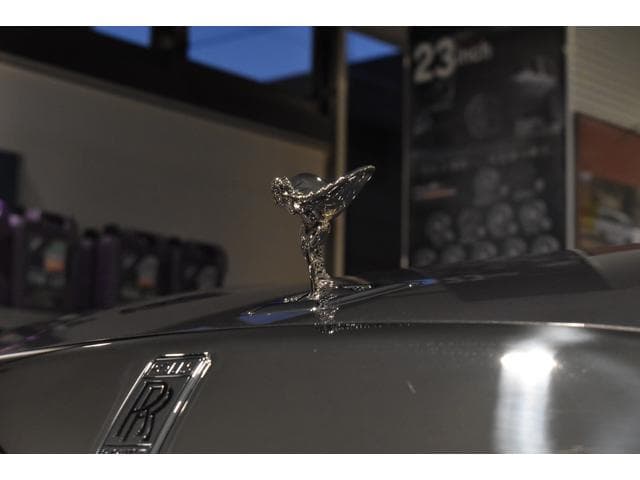 Rolls-Royce SPECTRE 2024