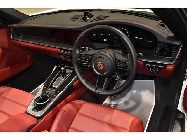 Porsche 911 2024