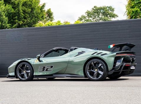 Ferrari SF90 2026